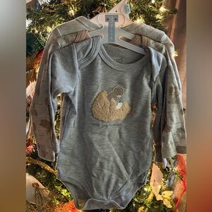 Carter's Gray Long Sleeve Bodysuit Set